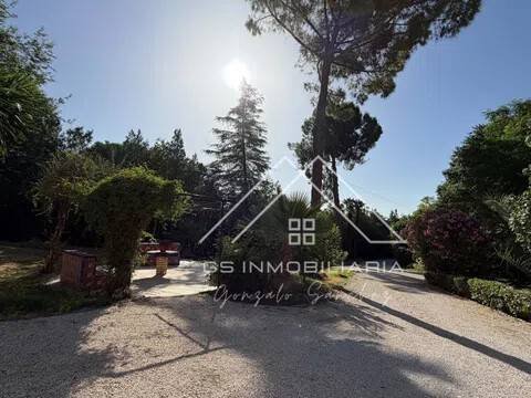Casa 678 m² a Lucena