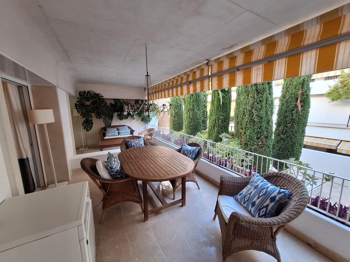 Flat 226 m² in Marbella
