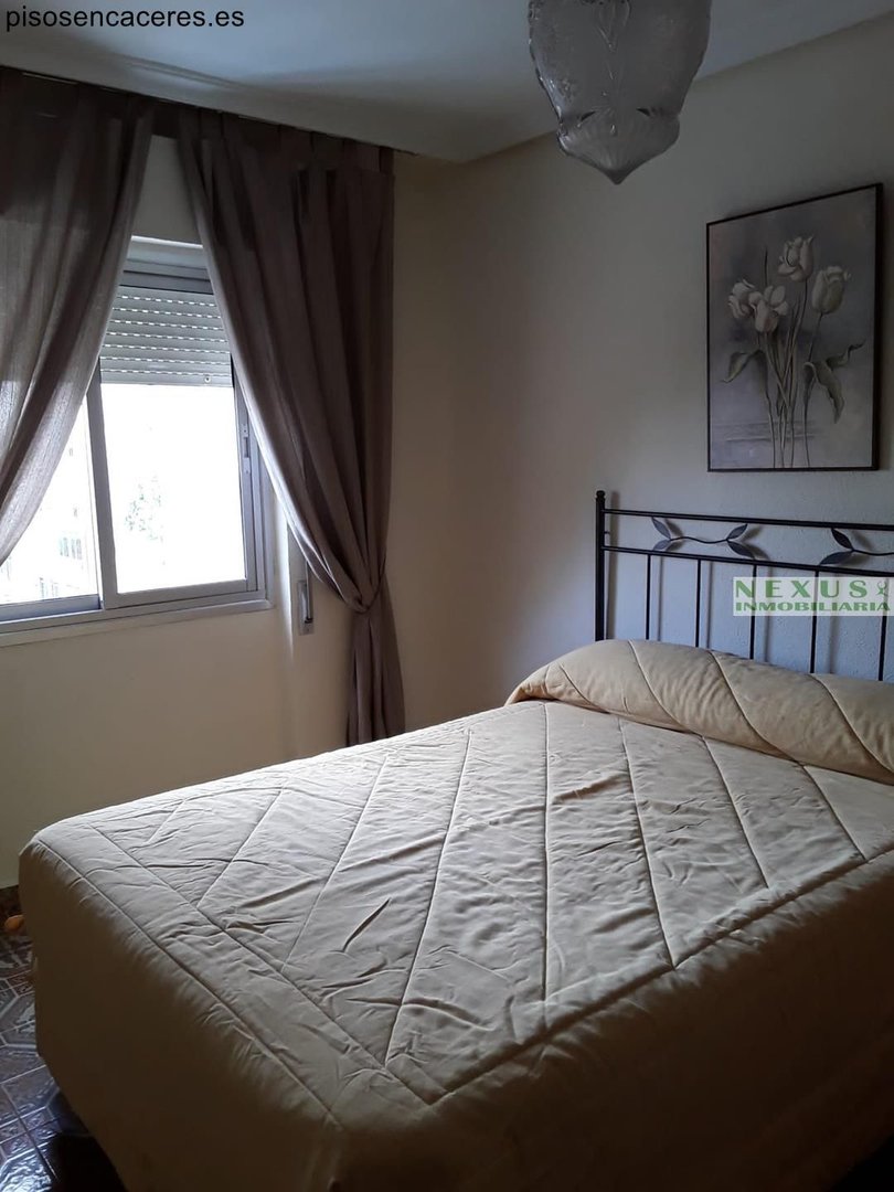 Appartamento 90 m² a Cáceres