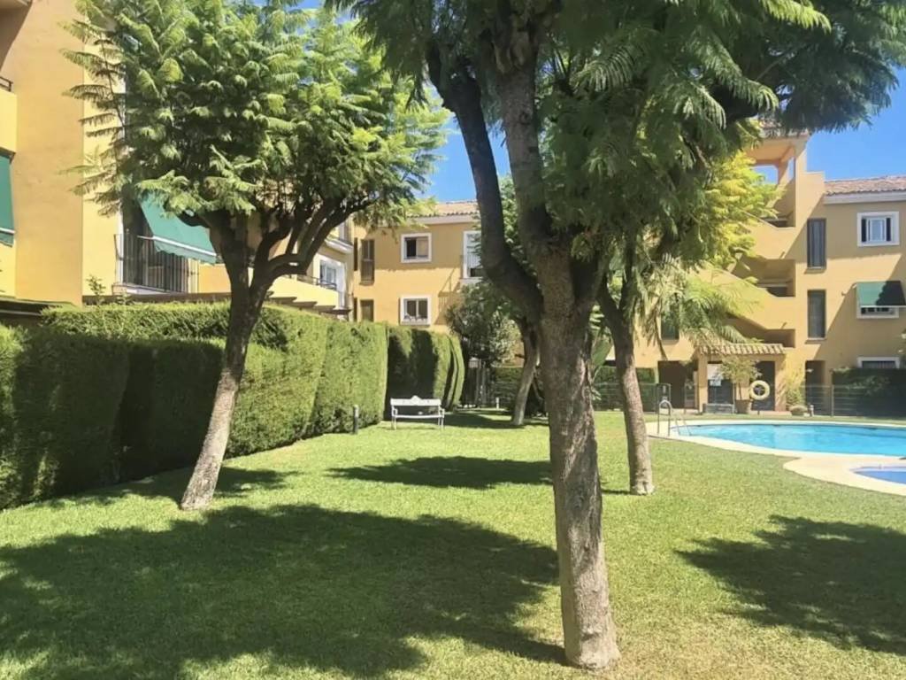 Piso de 93 m² en Estepona