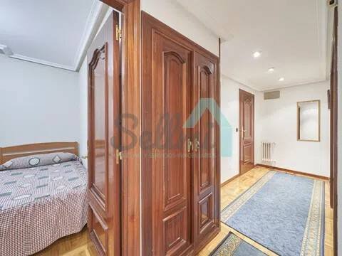 Piso de 70 m² en Oviedo