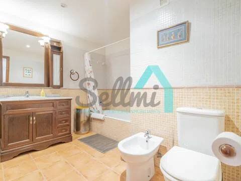 Wohnung 90 m² in Oviedo