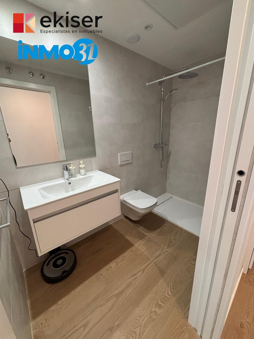 Piso de 95 m² en Pamplona