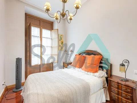 Pis de 82 m² a Oviedo