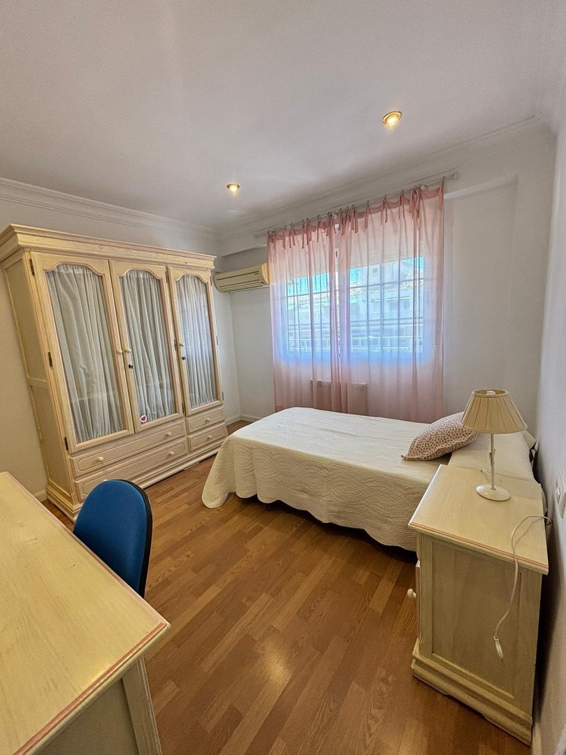 Piso de 105 m² en Granada
