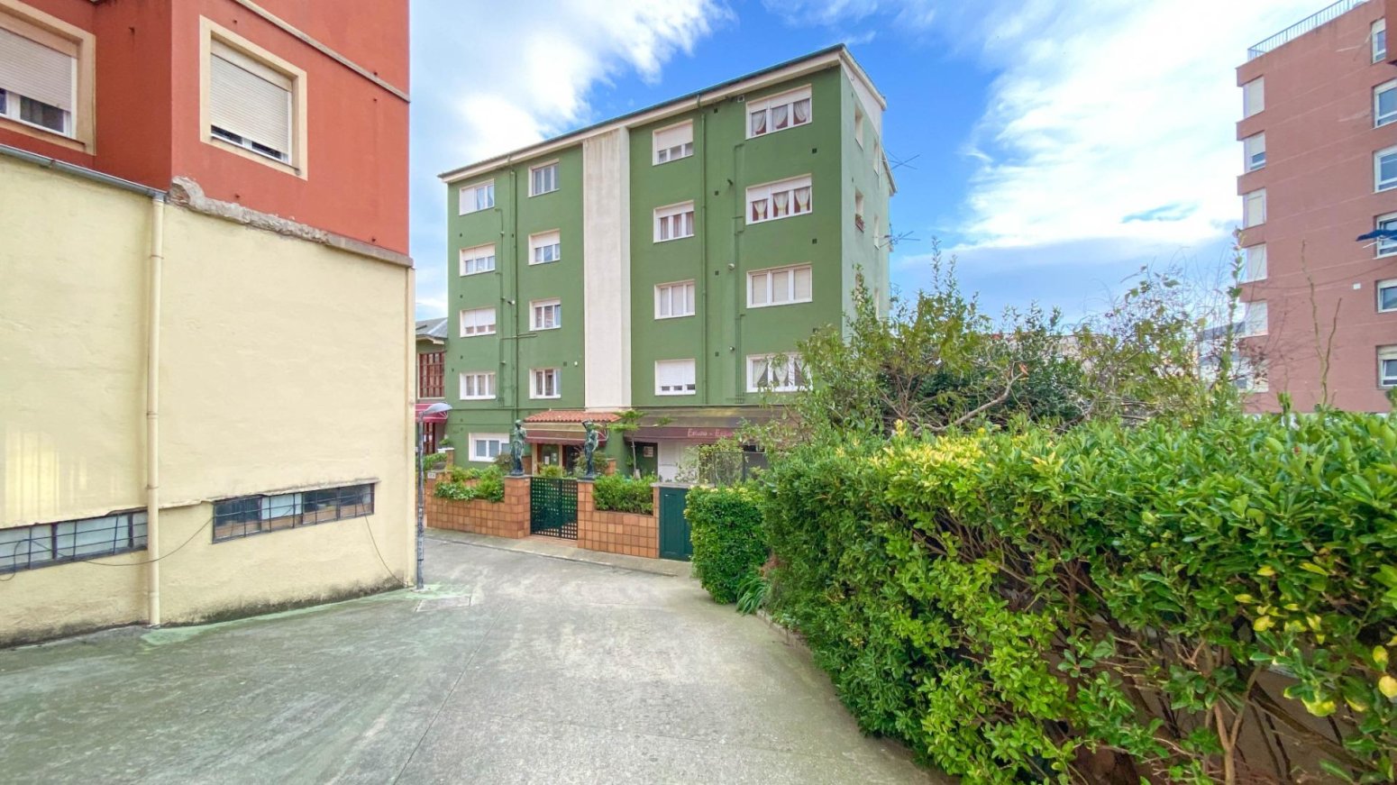 Piso de 100 m² en Santander