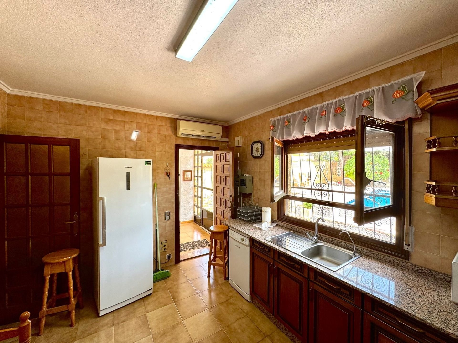 Casa de 180 m² en Rojales