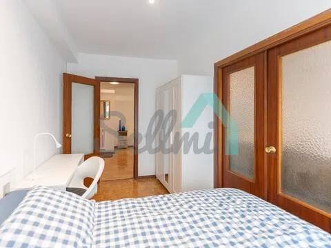 Piso de 127 m² en Oviedo