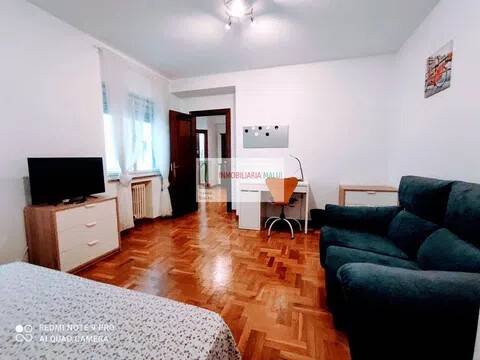Pis de 43 m² a Oviedo