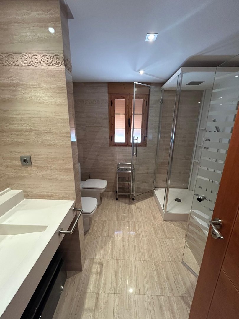 Haus 235 m² in Sariegos