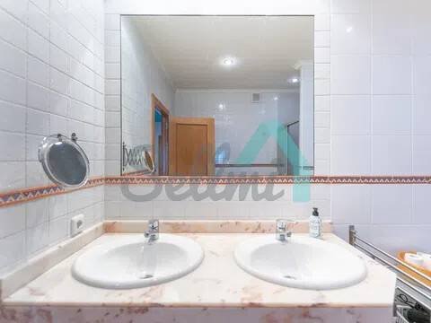 Piso de 100 m² en Oviedo