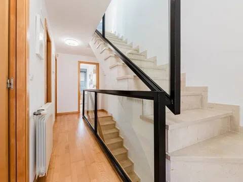 Piso de 271 m² en la Pobla de Vallbona