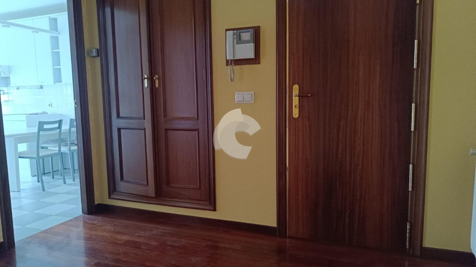 Piso de 150 m² en Ourense