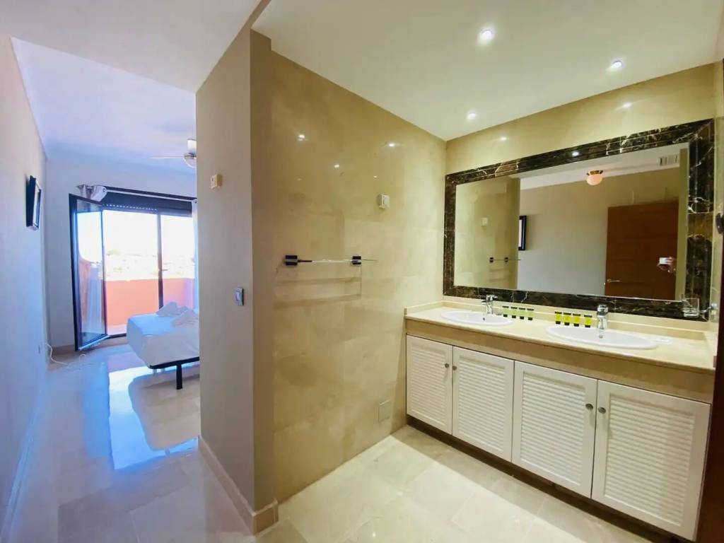 Casa de 200 m² a Estepona