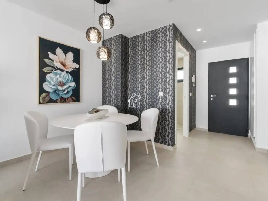 Casa de 210 m² en Benijófar