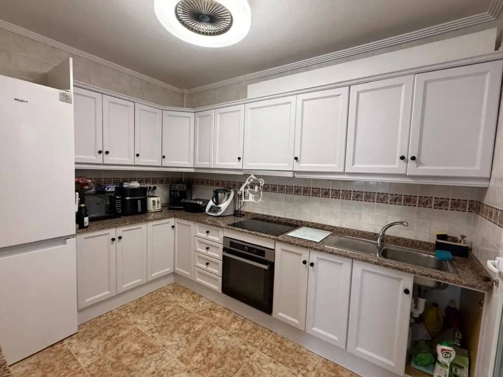 Casa de 85 m² a Oriola