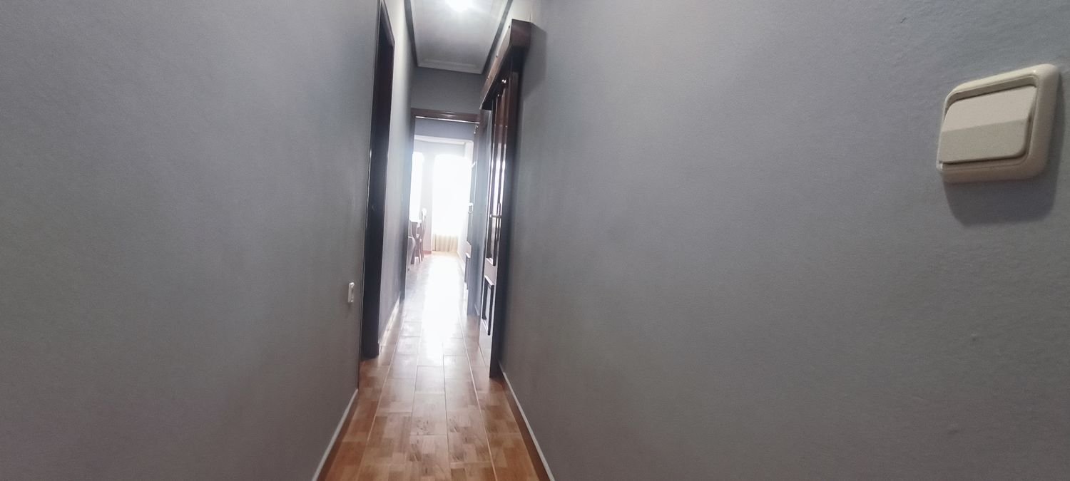 Piso de 75 m² en Almería