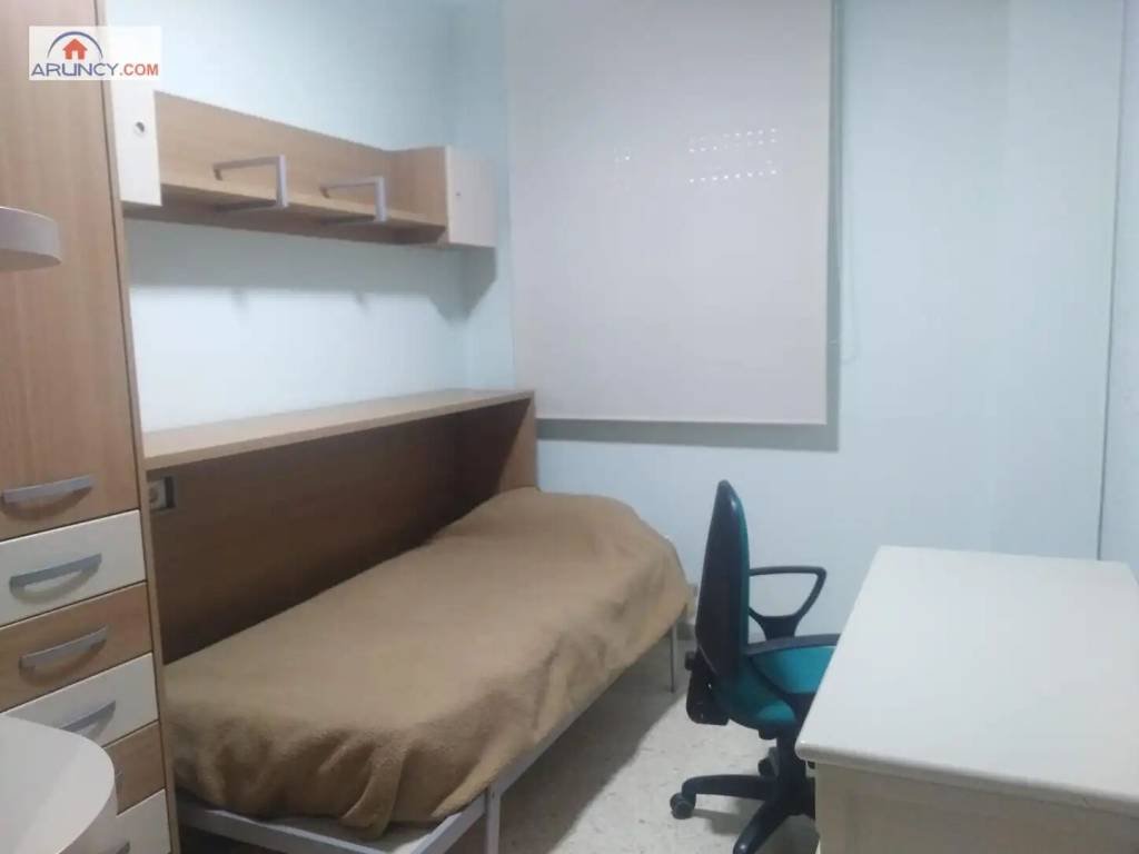 Piso de 95 m² en Sevilla