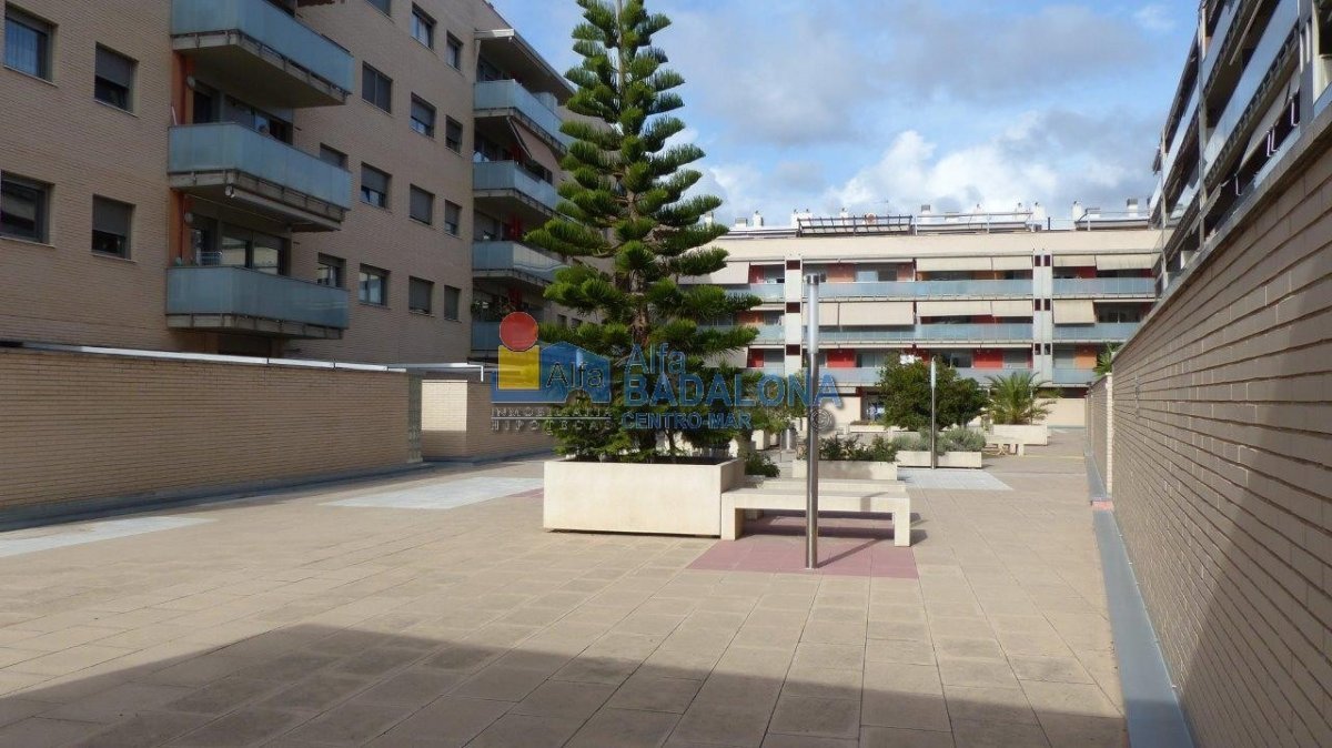 Pis de 58 m² a Badalona