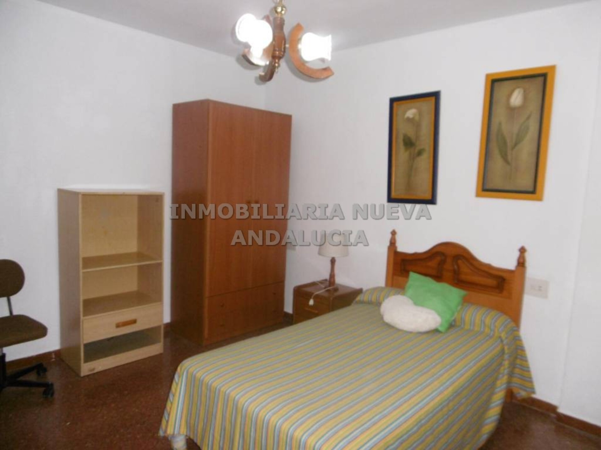 Piso de 115 m² en Almería