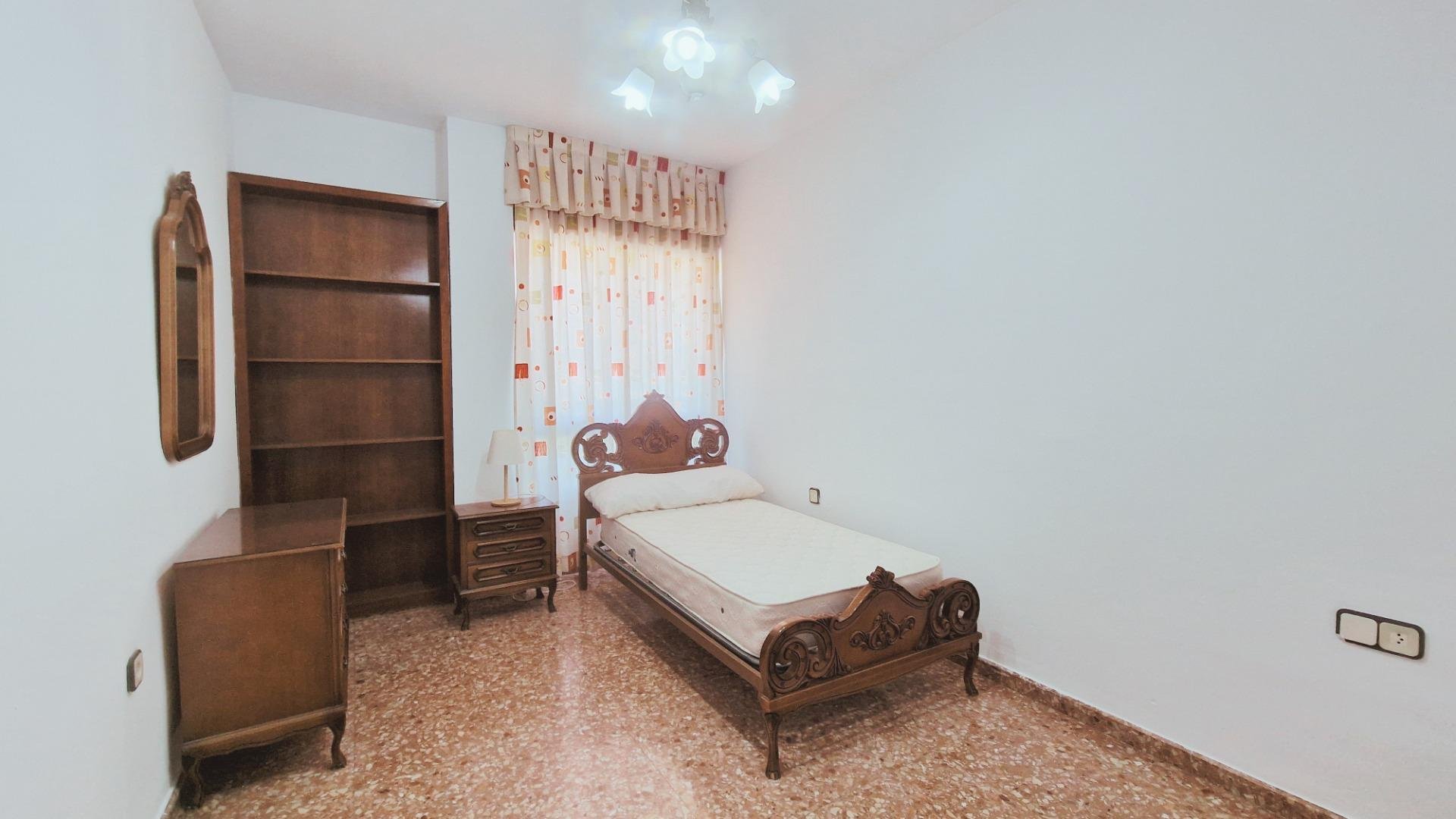 Piso de 90 m² en Vélez-Málaga