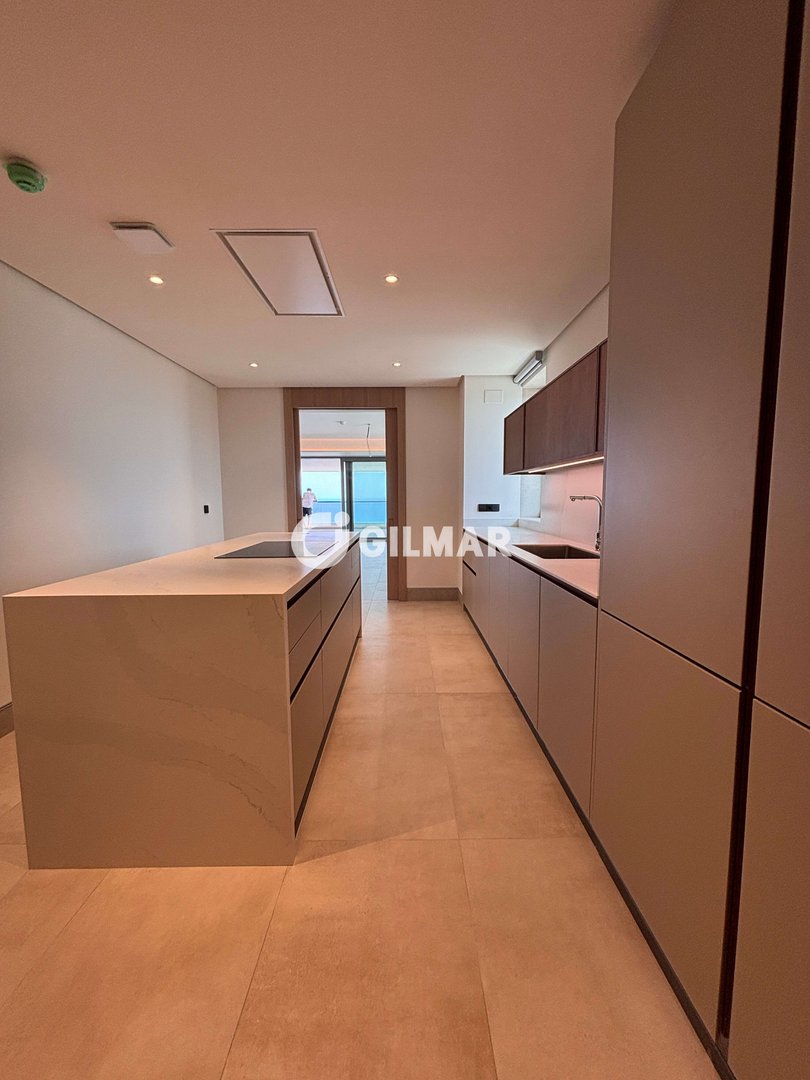 Wohnung 309 m² in Málaga