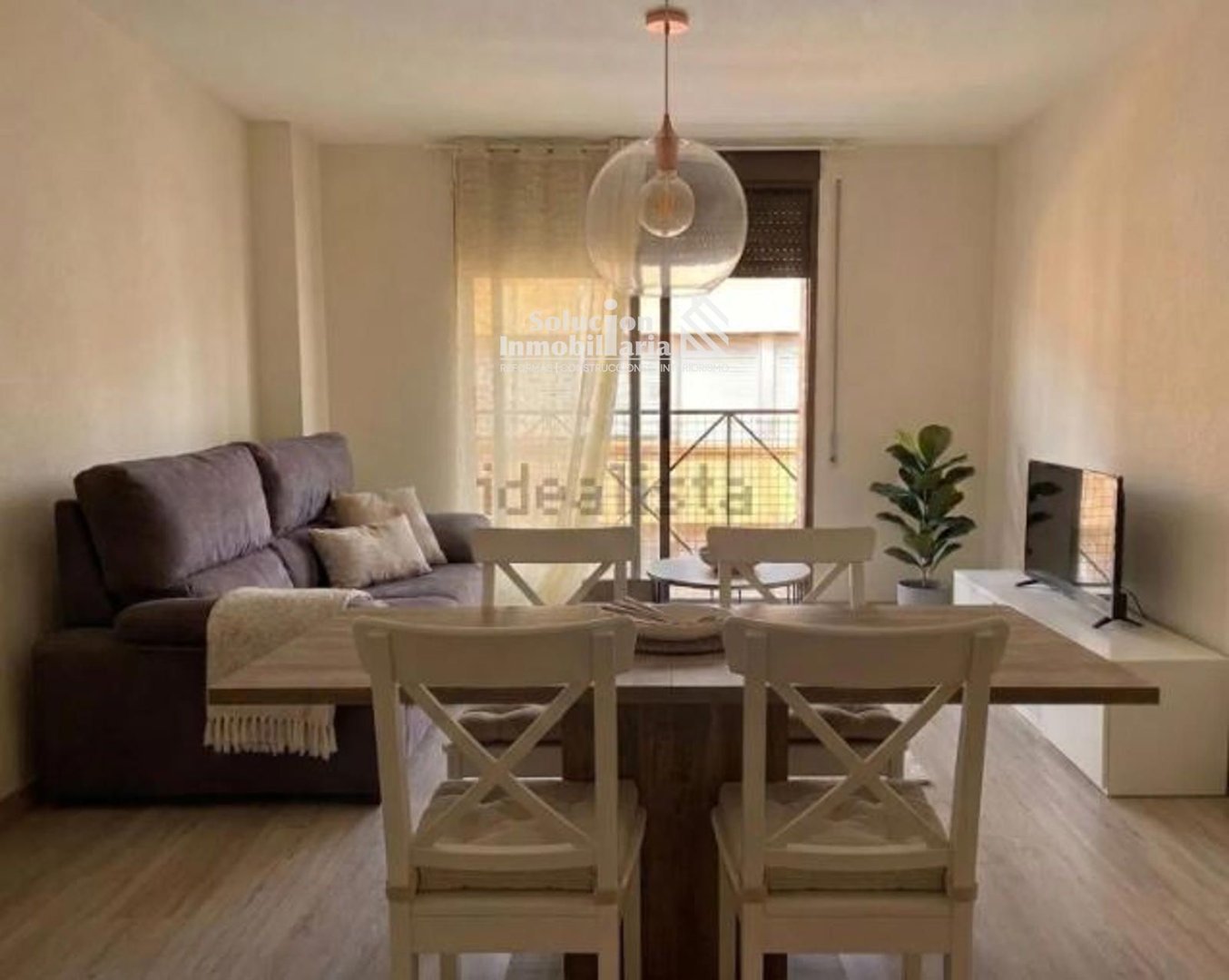 Piso de 90 m² en Salamanca