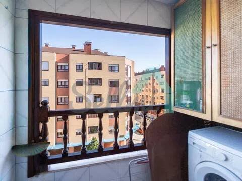 Piso de 105 m² en Oviedo