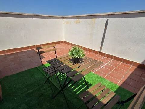 Habitació 100 m², Parla