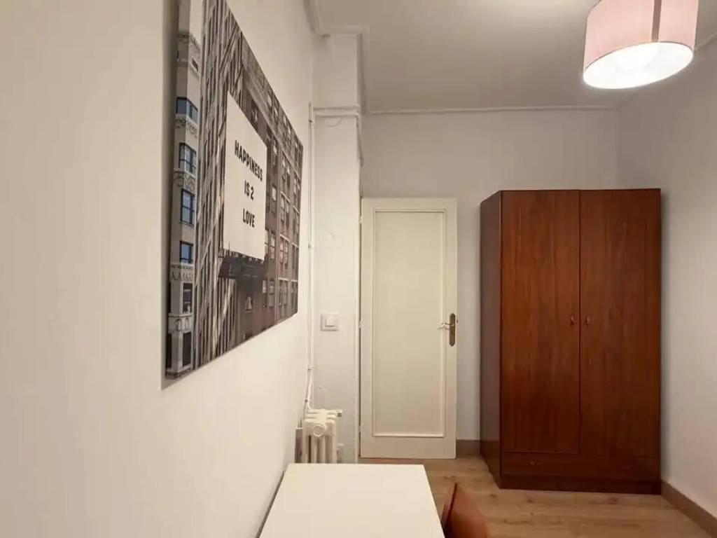 Piso de 95 m² en Ourense