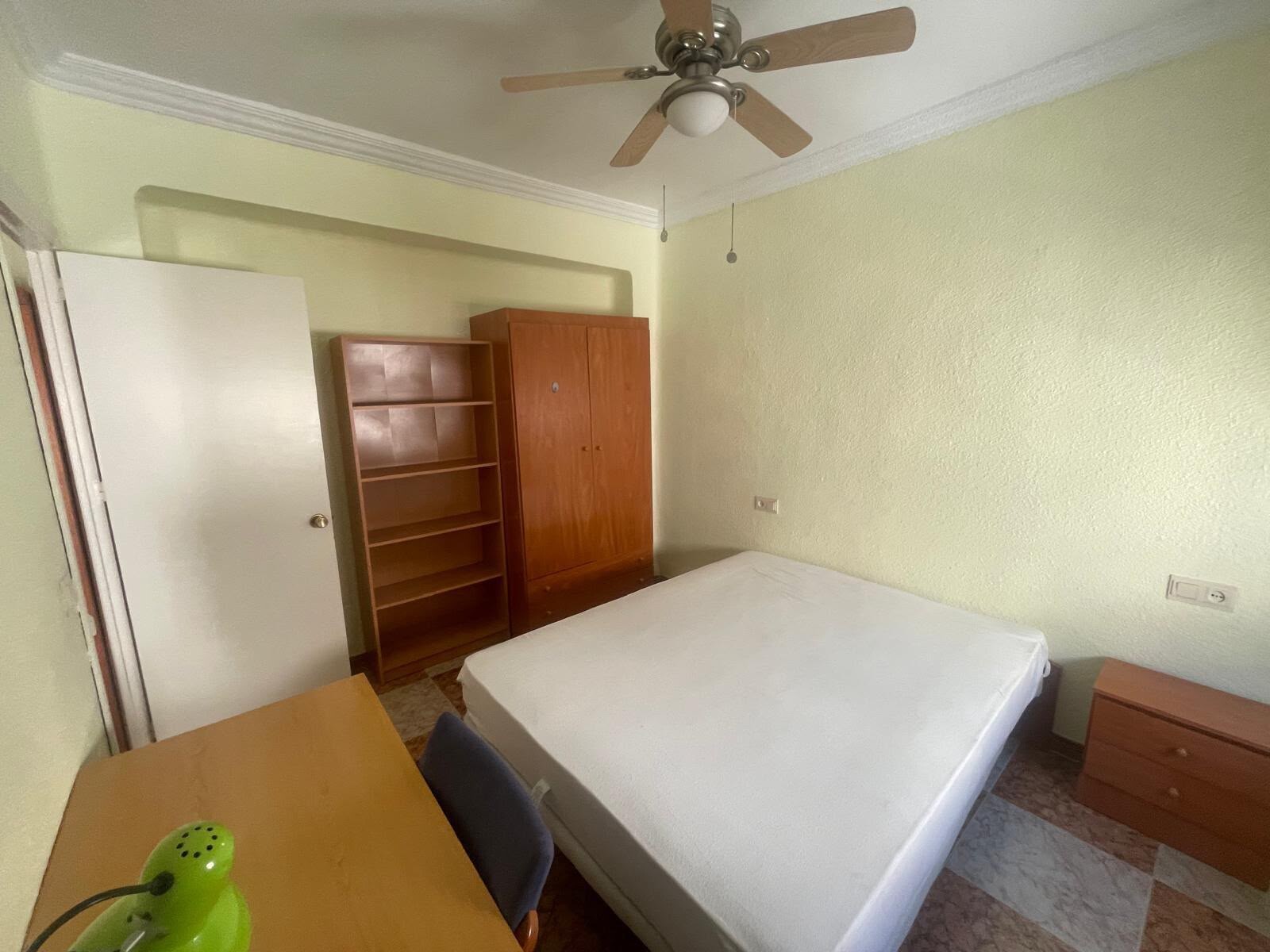 Piso de 70 m² en Granada