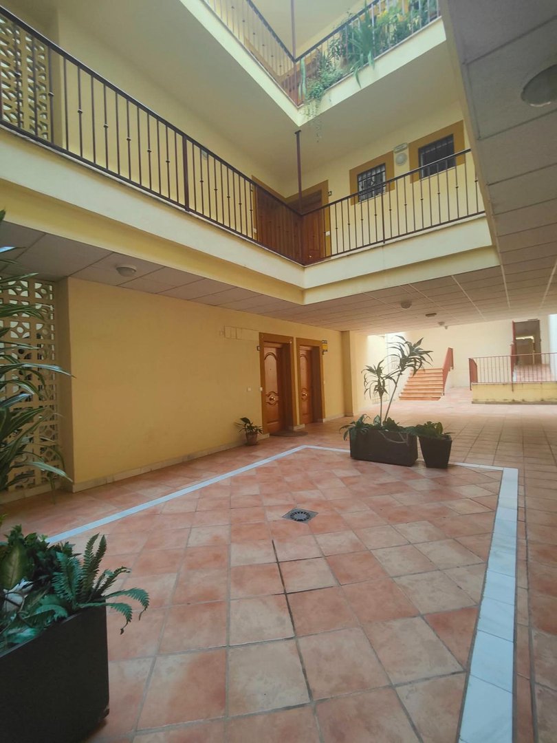 Piso de 89 m² en Gójar