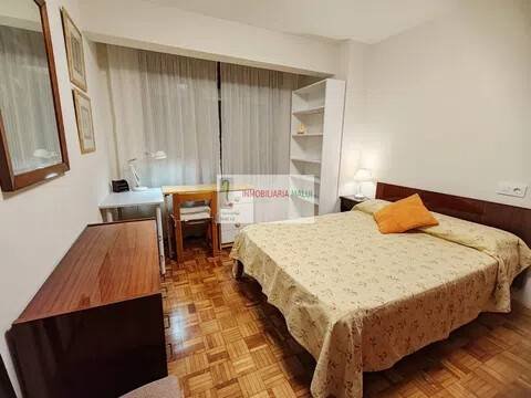 Pis de 94 m² a Oviedo