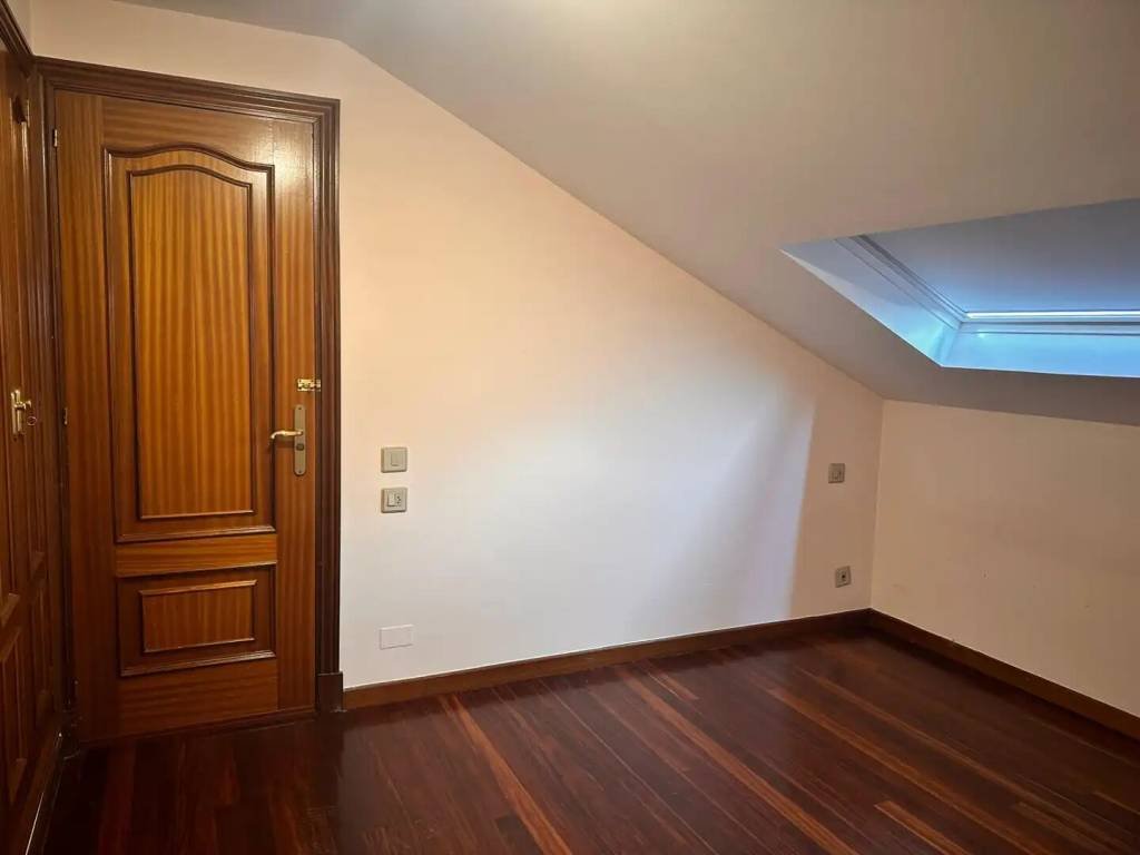 Piso de 115 m² en Santiago de Compostela