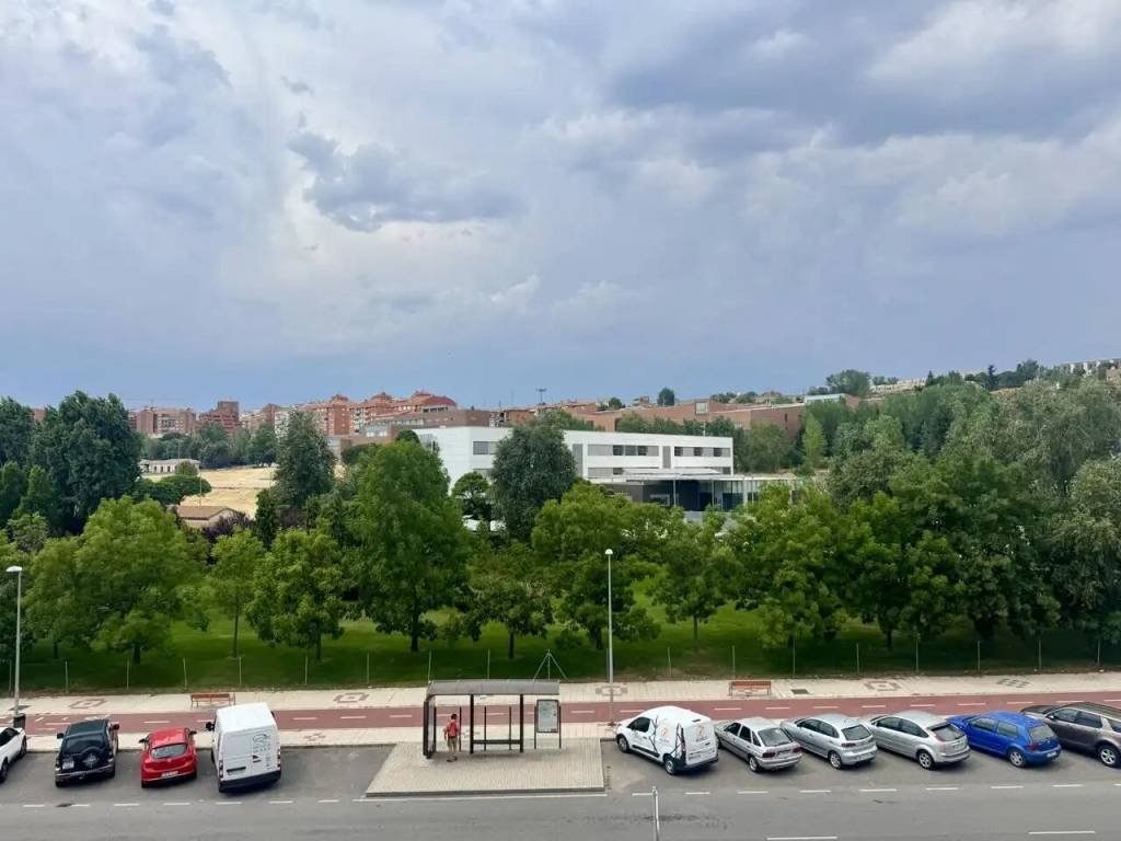 Piso de 99 m² en Ávila