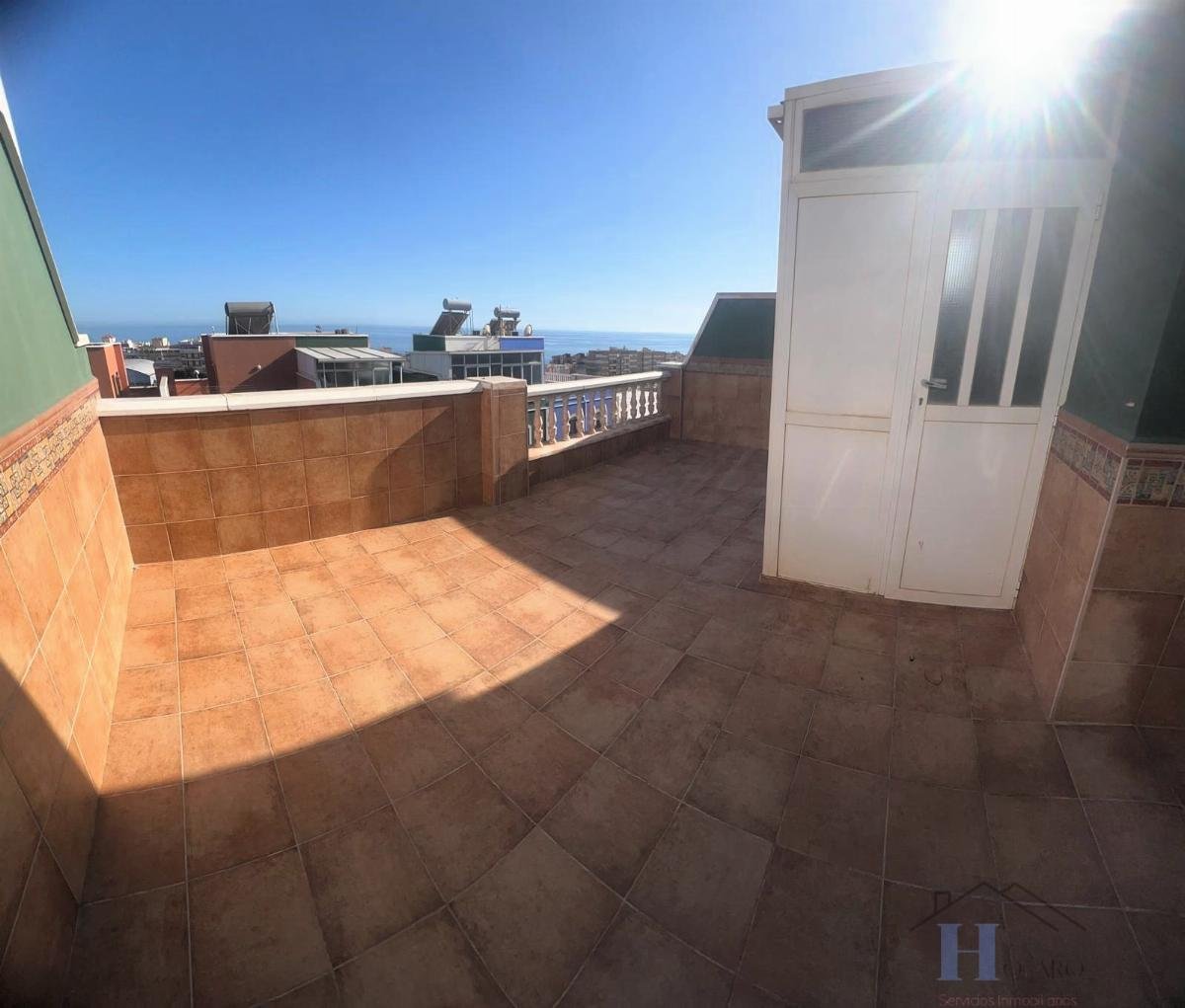 Appartamento 242 m² a Adra