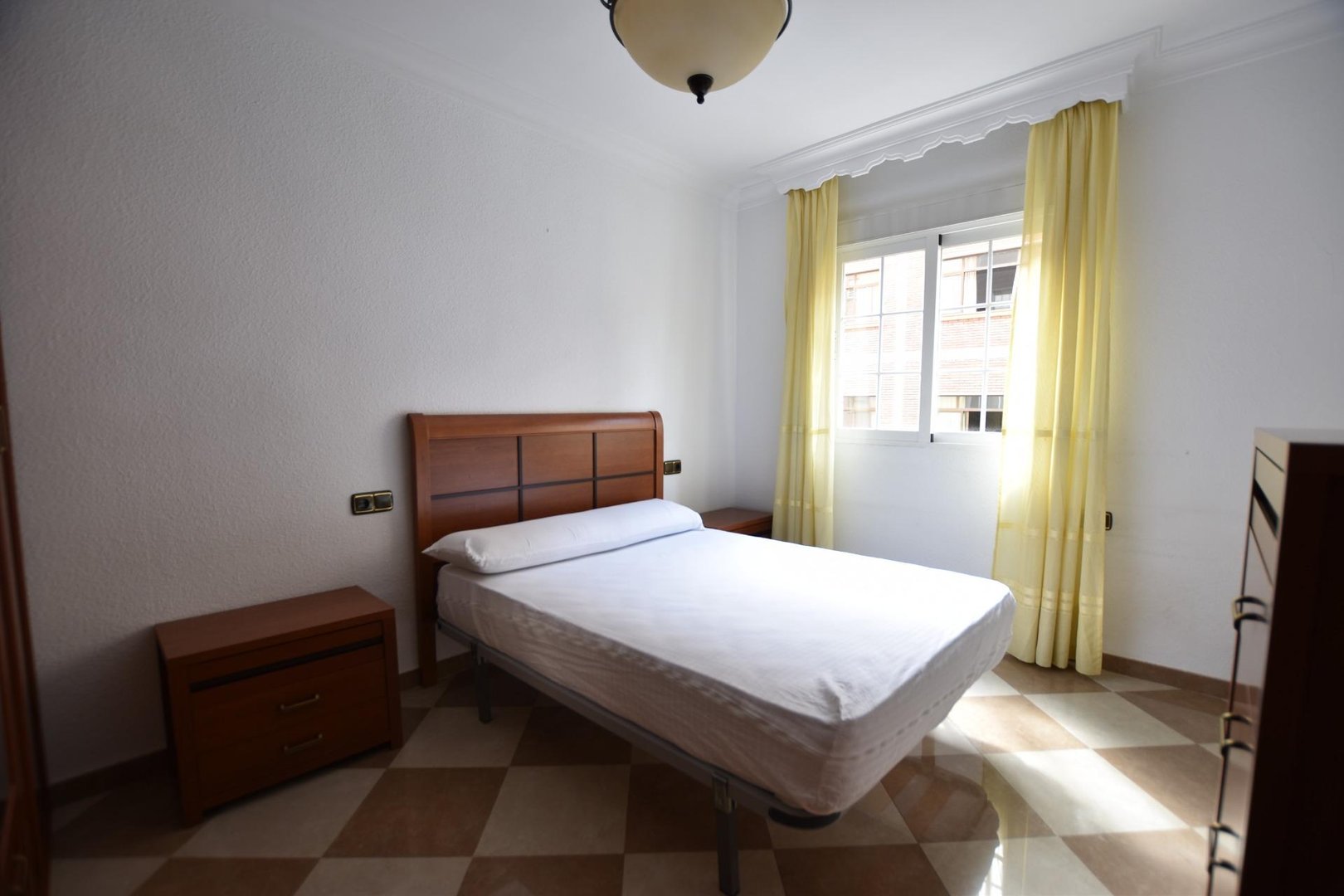 Pis de 100 m² a Granada