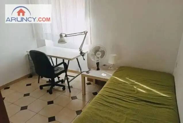 Piso de 85 m² en Sevilla