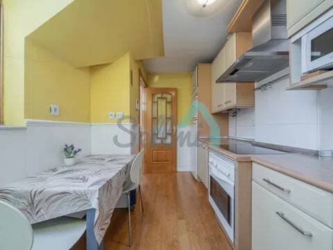 Piso de 69 m² en Oviedo