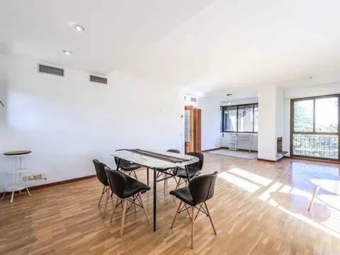 Wohnung 217 m² in Madrid