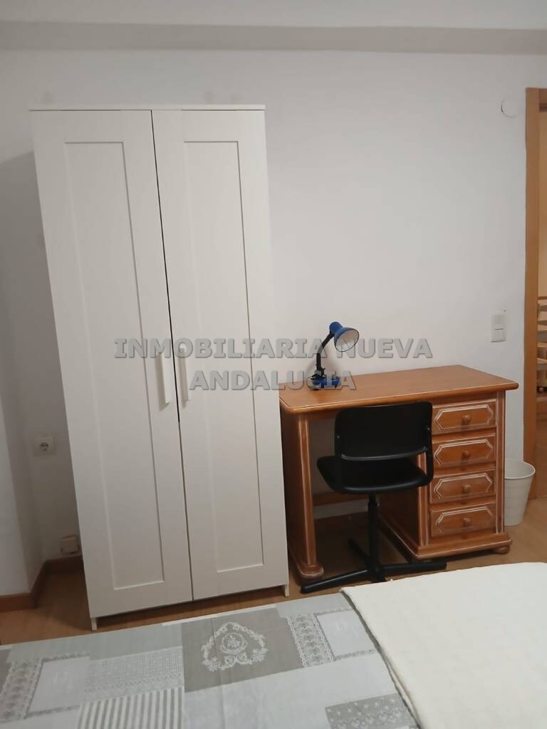 Piso de 90 m² en Almería