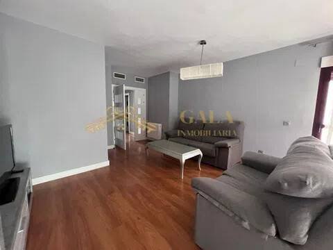 Piso de 130 m² en Cáceres