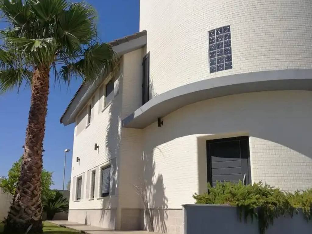 Casa de 550 m² en Dos Hermanas