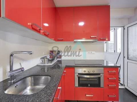 Piso de 85 m² en Oviedo