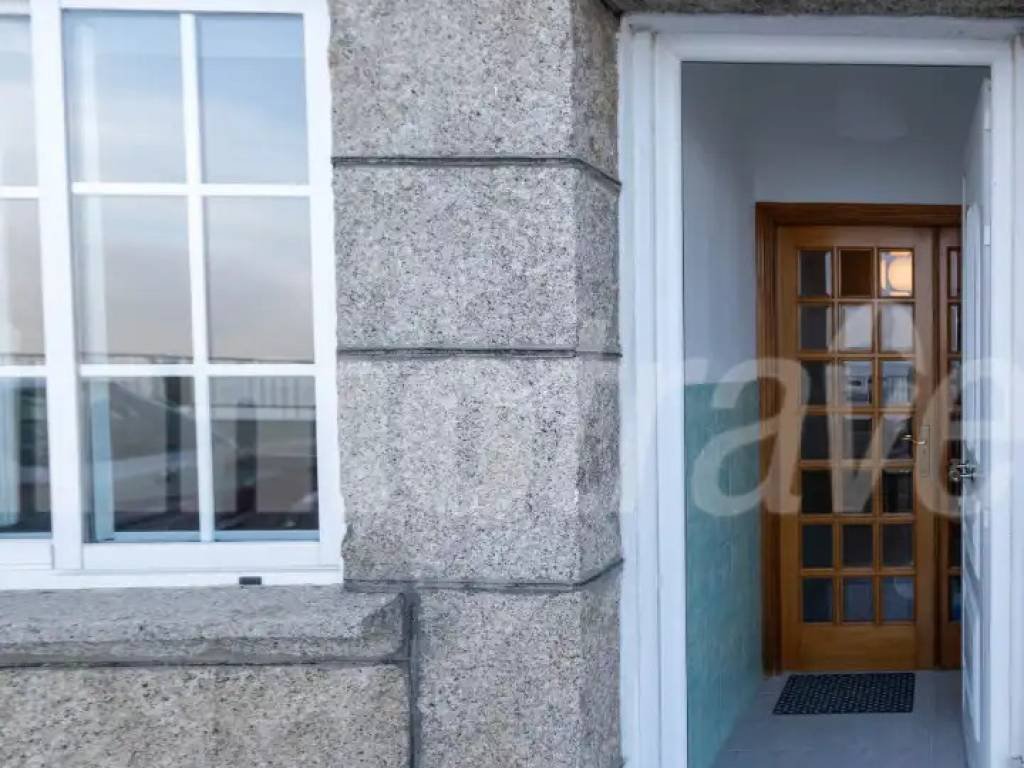 Piso de 100 m² en Sanxenxo