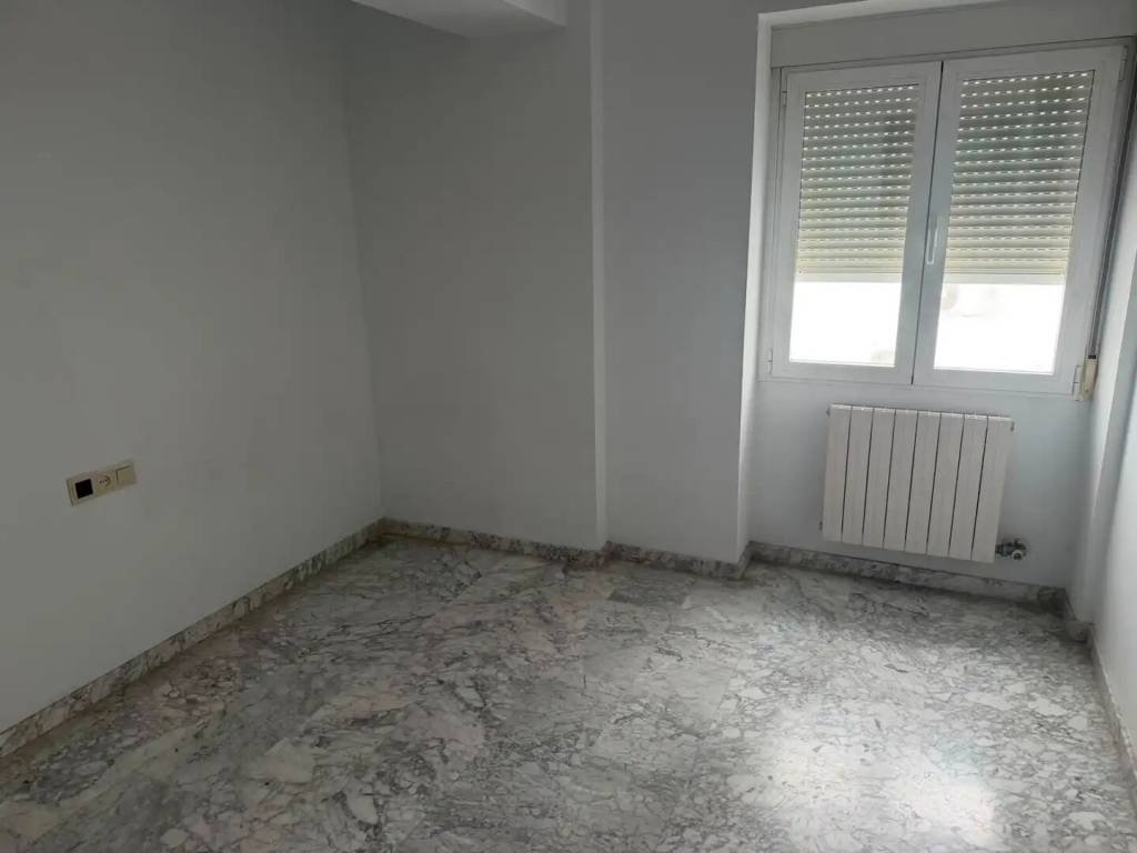 Piso de 130 m² en Granada