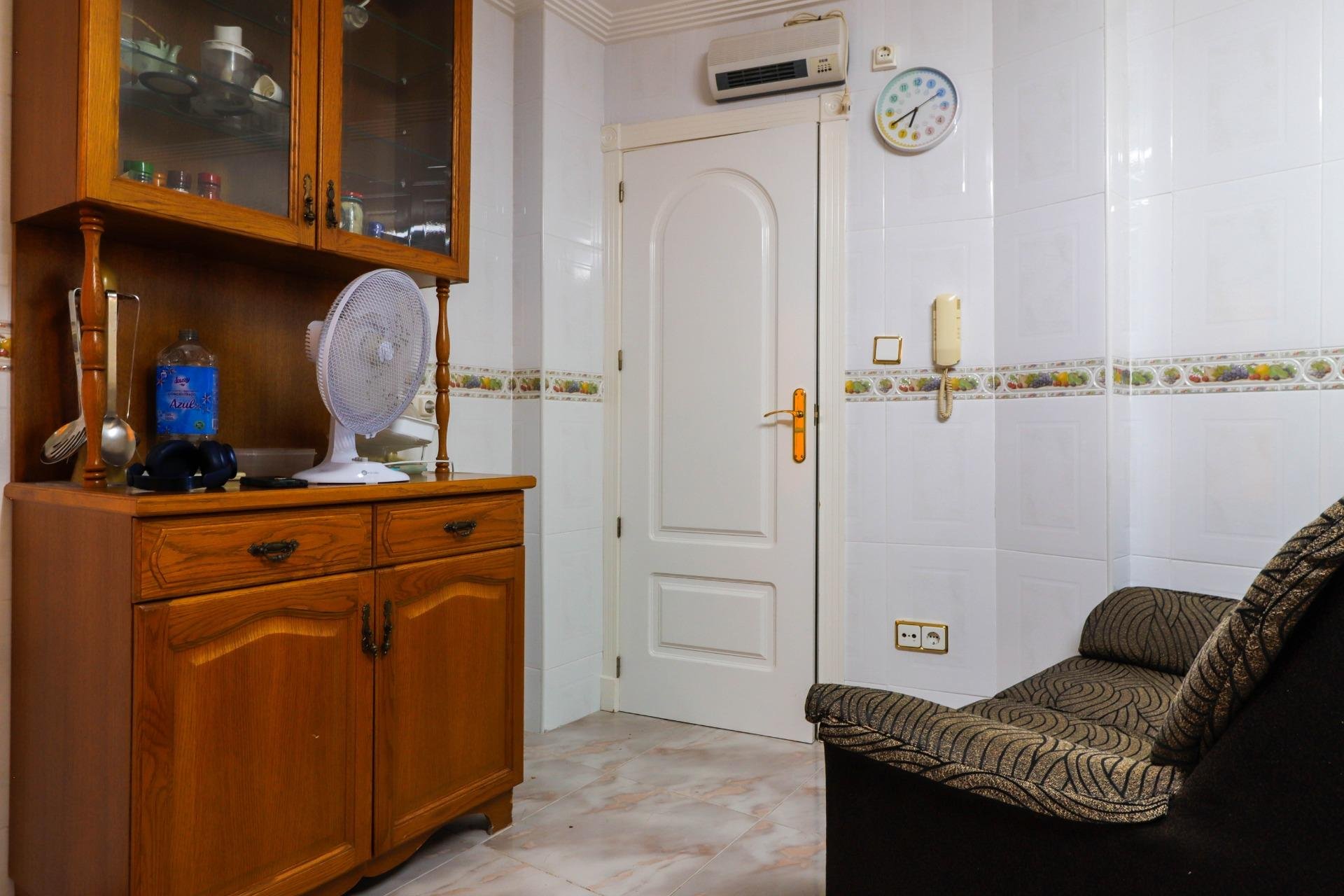 Room 111 m², Elx / Elche