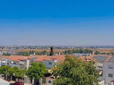 Pis de 141 m² a Mairena del Aljarafe