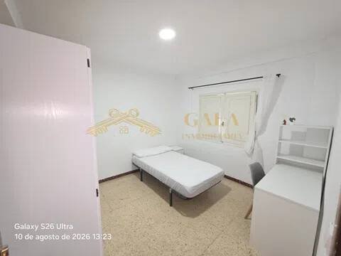 Piso de 150 m² en Cáceres