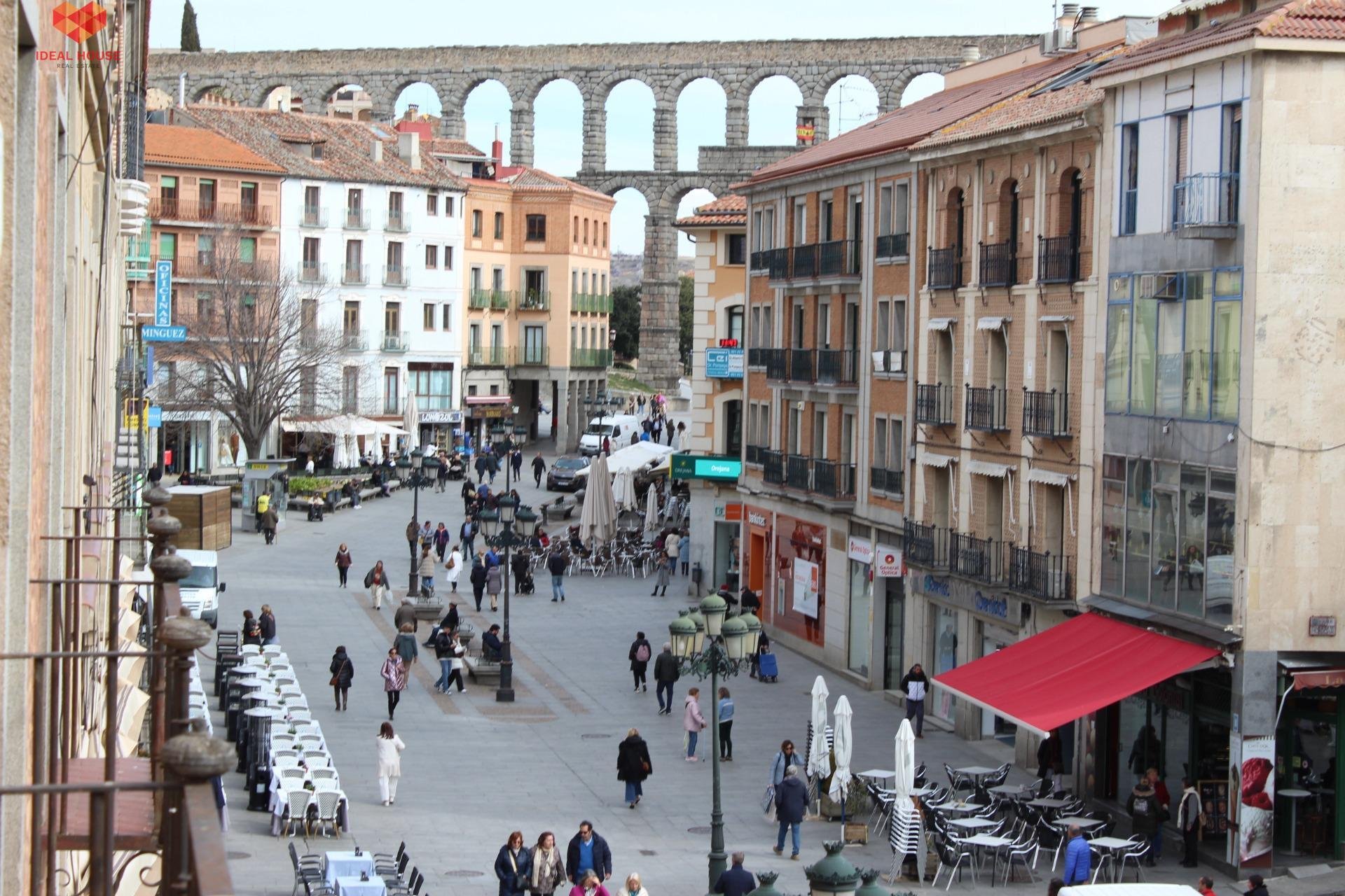 Piso de 157 m² en Segovia